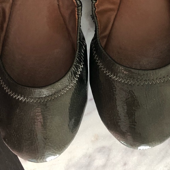 Lucky Brand Emmie Flat / Olive / Size 6 - Picture 3 of 4